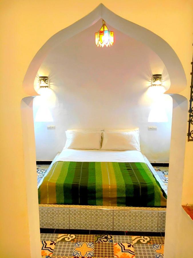 Kasbah Tiriguioute Hotel Скура Екстериор снимка