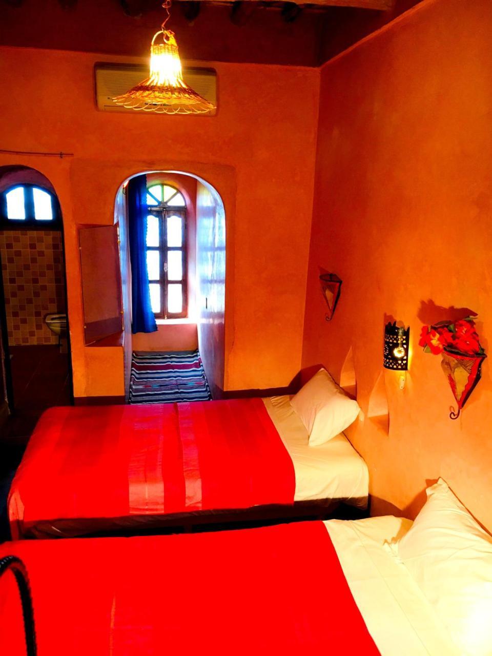 Kasbah Tiriguioute Hotel Скура Екстериор снимка