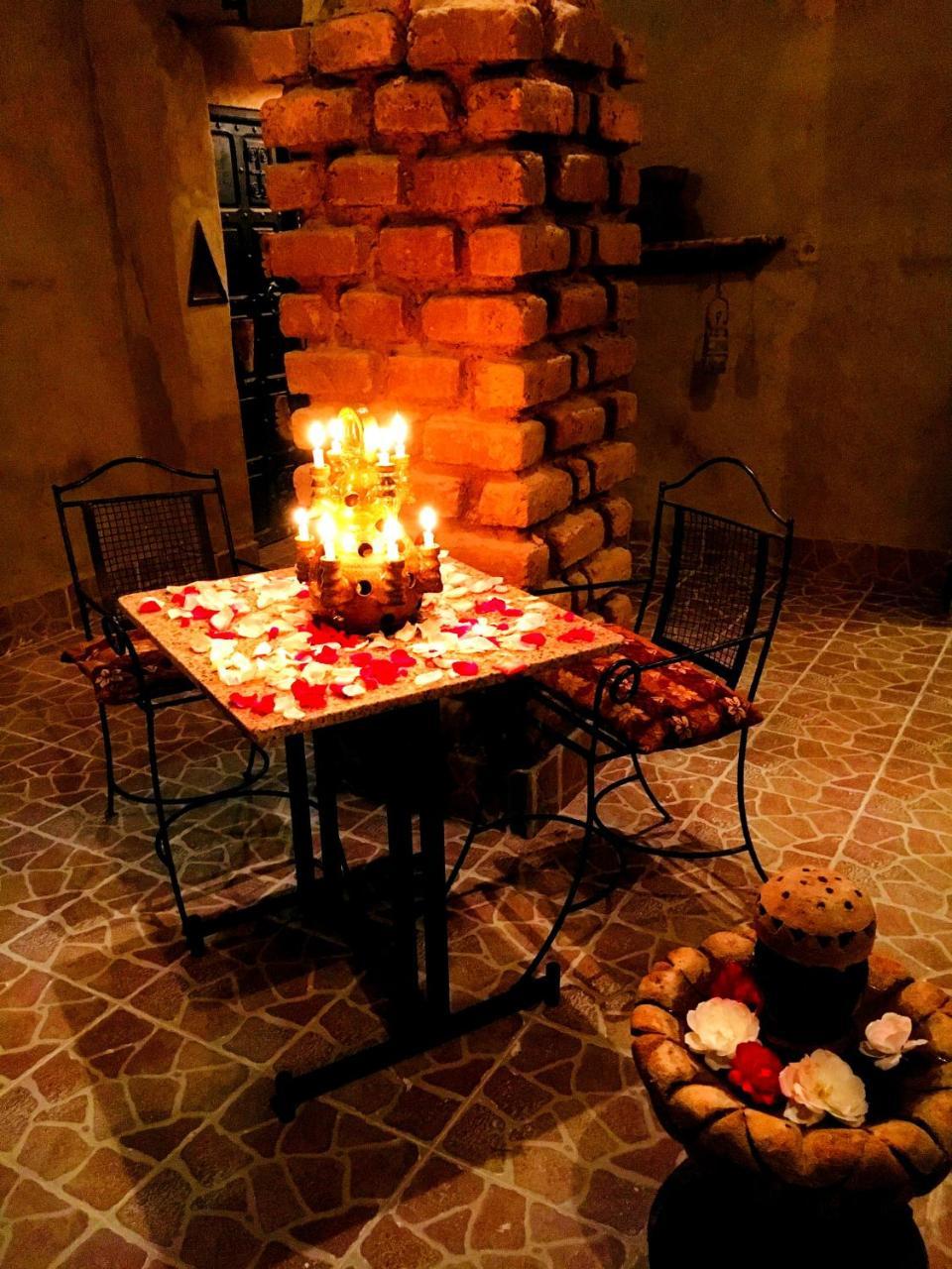 Kasbah Tiriguioute Hotel Скура Екстериор снимка